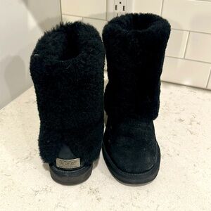 Ugg Black Faux Fur Boot, Size 8